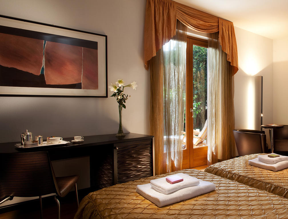 Hotel Giulia 4*